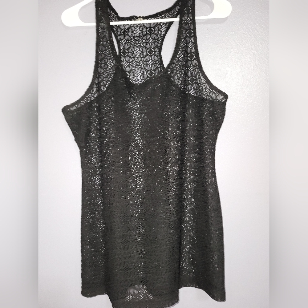 Lady's muscles shirts